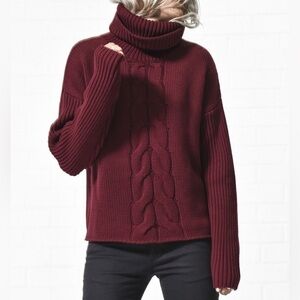Free People One Teaspoon Women’s Turtleneck Sweater Chunky Cable Knit Burgundy